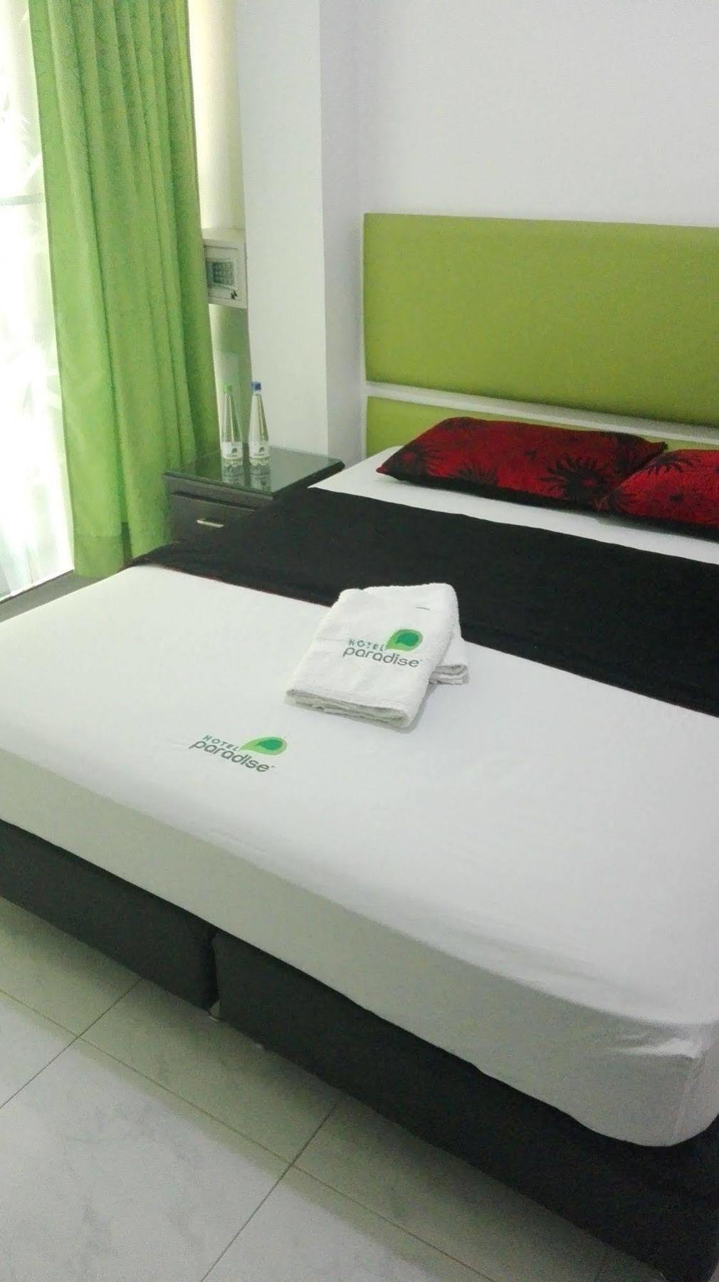 Hotel Paradise Lleras Медельин Экстерьер фото